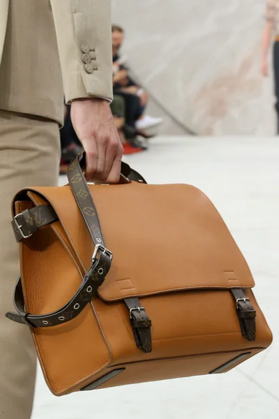 Look 6